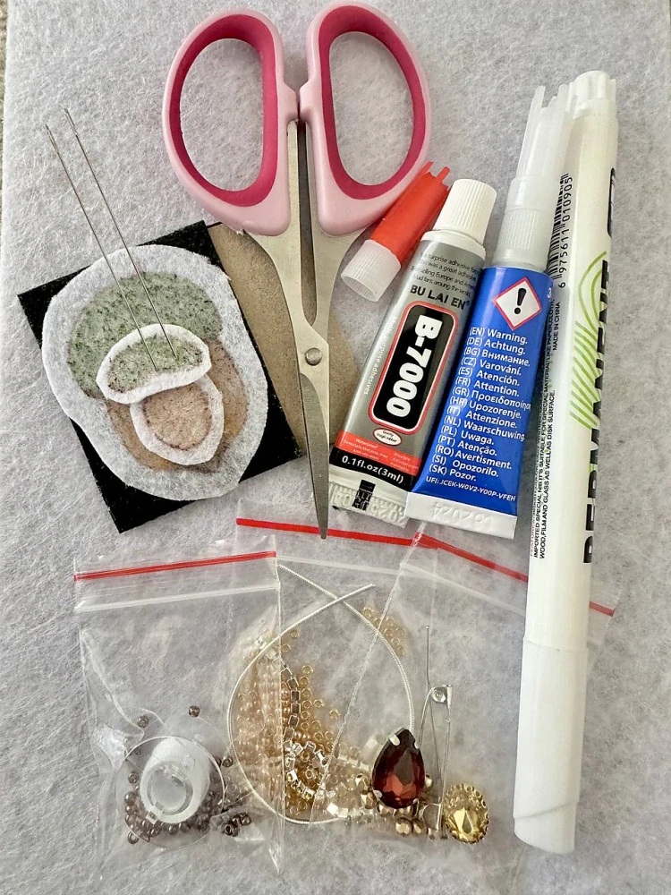 DIY sada brož žalud