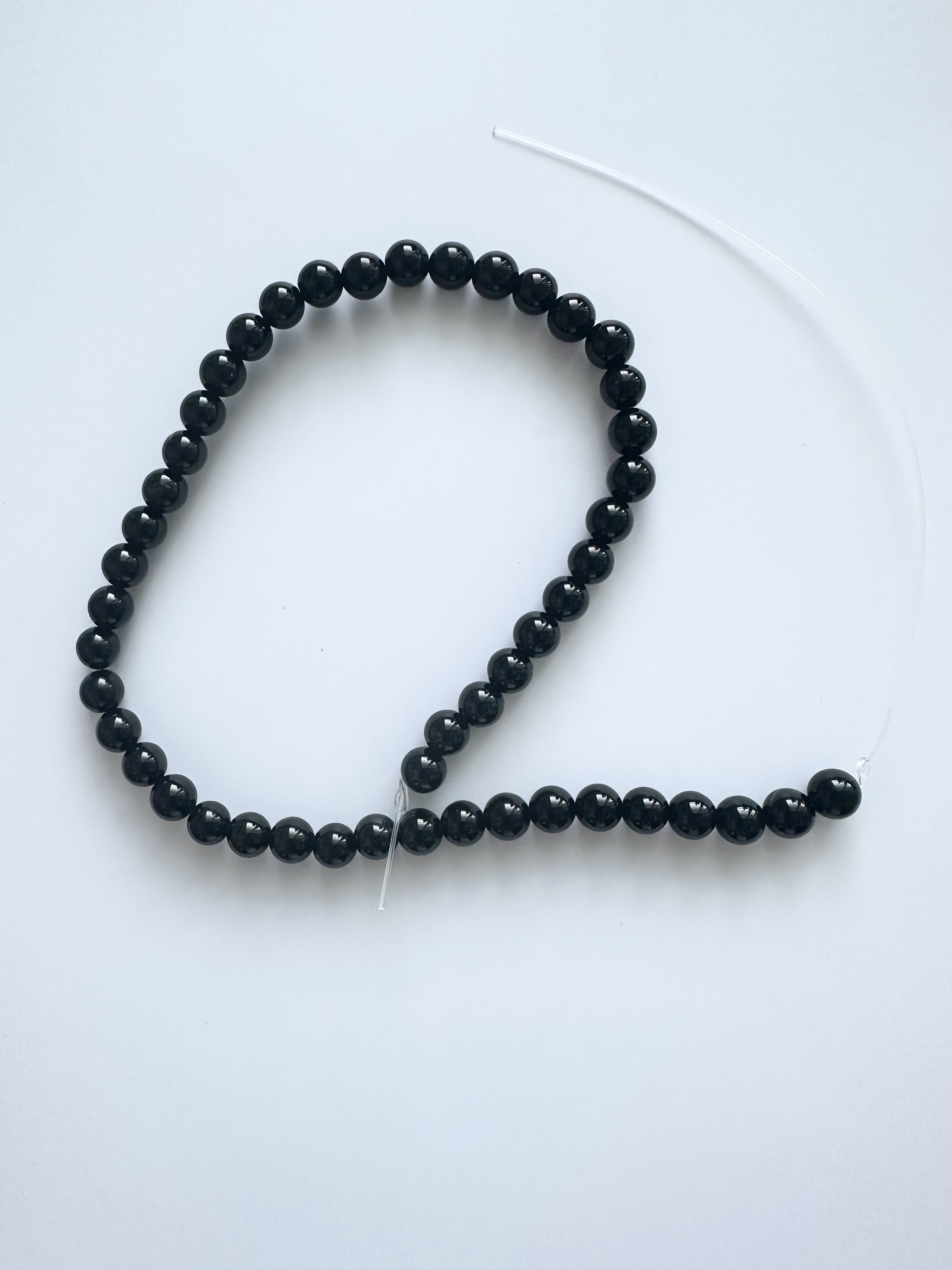 Onyx 8 mm šňůra 37-38 cm